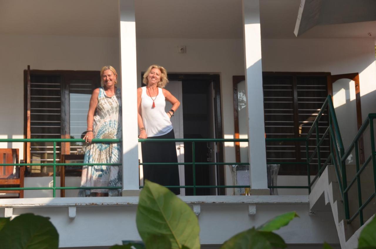 Arya Homestay Bougain Villa جوكارنا المظهر الخارجي الصورة