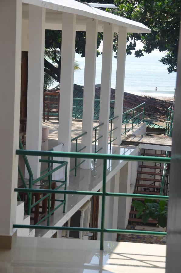 Arya Homestay Bougain Villa جوكارنا المظهر الخارجي الصورة